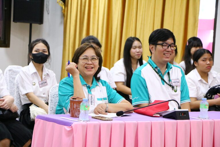 ข่าวประชาสัมพันธ์ “ศูนย์การศึกษาพิเศษ ส่วนกลาง ต้อนรับคณาจารย์และนักศึกษาหลักสูตรศึกษาศาสตรบัณฑิต สาขาวิชาการศึกษาพิเศษ ชั้นปีที่ 1 วิทยาลัยพัฒนาชุมชนเมือง มหาวิทยาลัยนวมินทราธิราช”