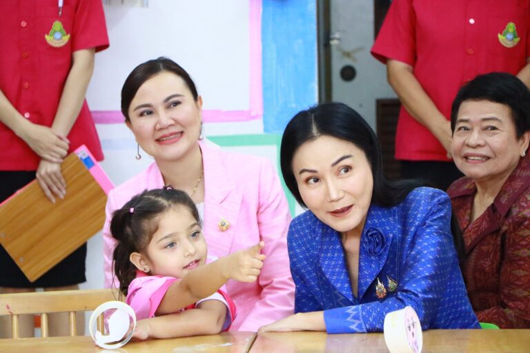 ประชาสัมพันธ์ “รมว.ศึกษาธิการลงพื้นที่ตรวจเยี่ยมศูนย์การศึกษาพิเศษ ส่วนกลาง มอบนโยบายพัฒนาการศึกษาเด็กพิเศษ”